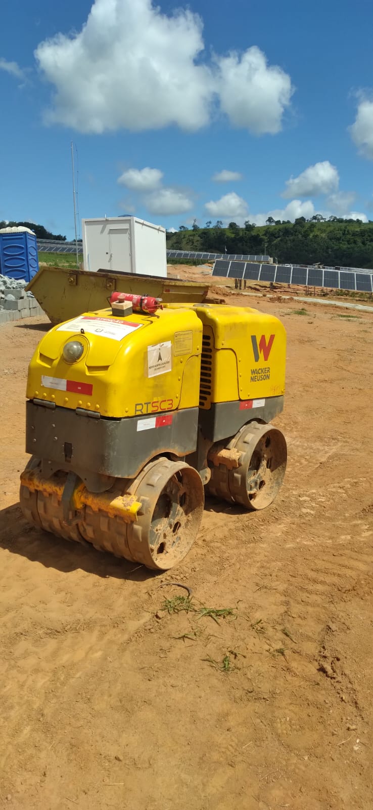 Aluguel de Rolo Compactador