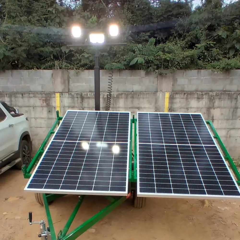 Locação/Aluguel de Torre de Iluminação Solar - NOVO NORTE LOCAÇÕES